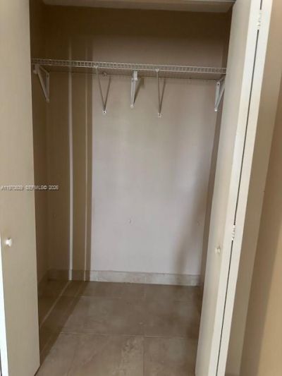 1521 W 42nd Pl , Unit 18, Hialeah, FL 33012 Photo