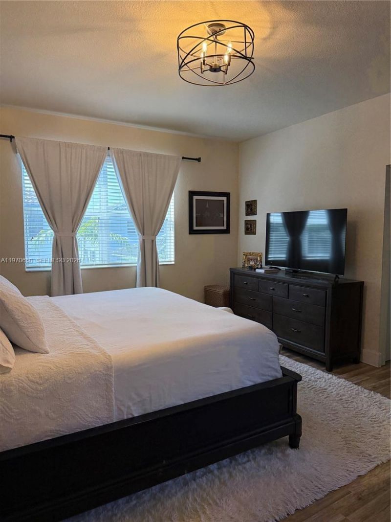 17012 SW 91st Ter , Miami, FL 33196 Photo