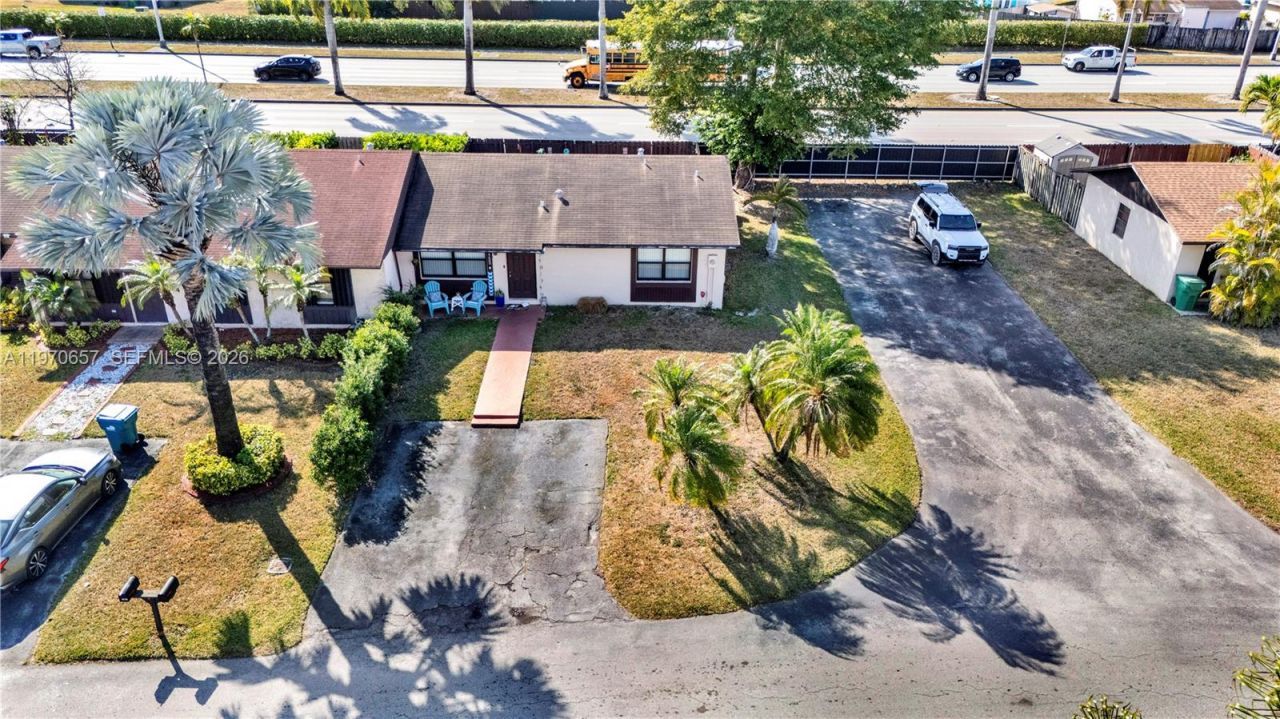 4600 SW 136th Pl, Miami, FL 33175 Photo