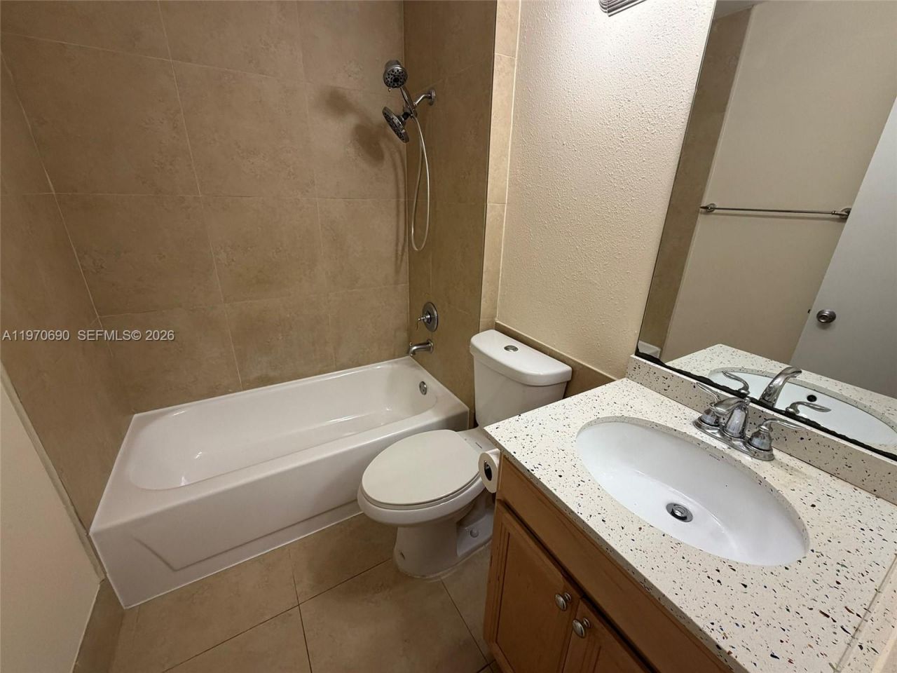 2091 NW 96th Ter, Unit 13E, Pembroke Pines, FL 33024 Photo