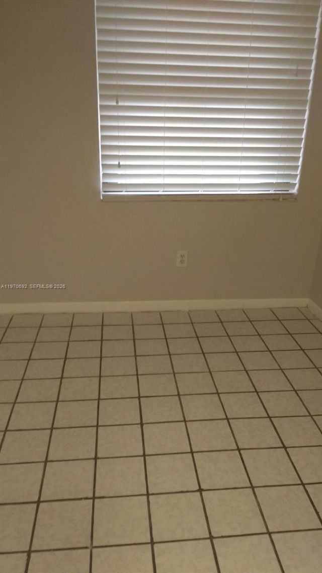 9810 Hammocks Blvd, Unit 202, Miami, FL 33196 Photo