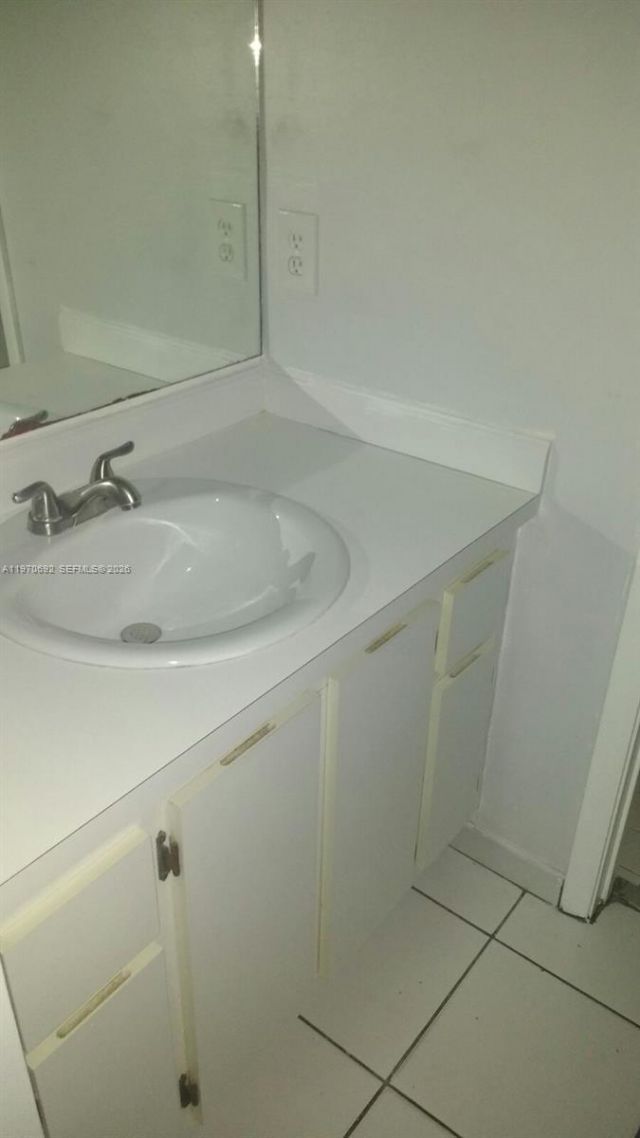 9810 Hammocks Blvd, Unit 202, Miami, FL 33196 Photo