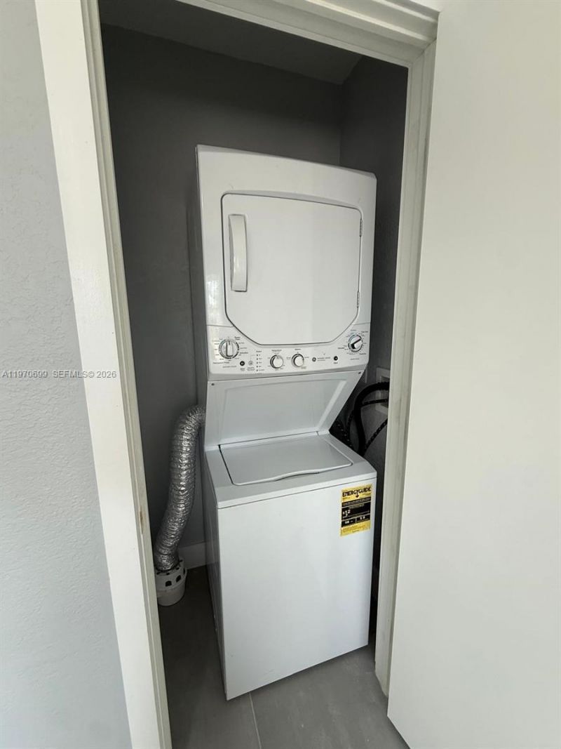 Please Call For Address, Unit 8B, Miami, FL 33135 Photo