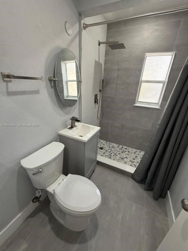 Please Call For Address, Unit 8B, Miami, FL 33135 Photo