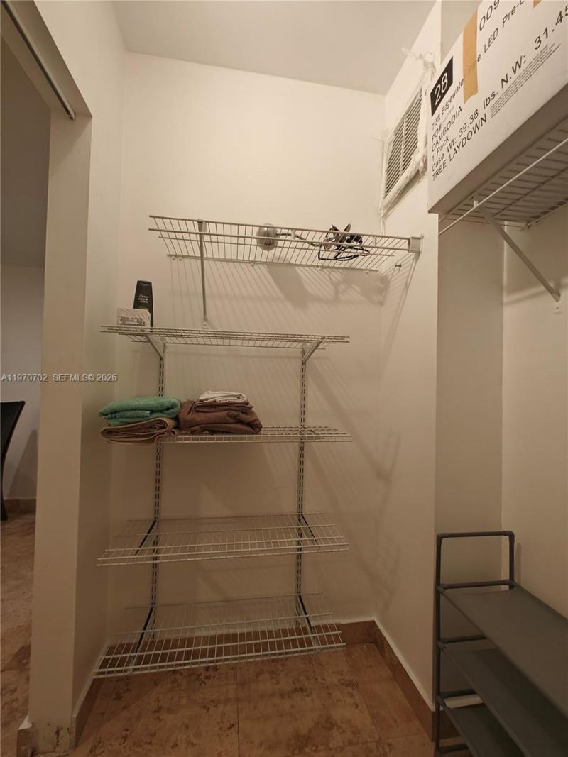 999 Brickell Bay Dr , Unit 303, Miami, FL 33131 Photo