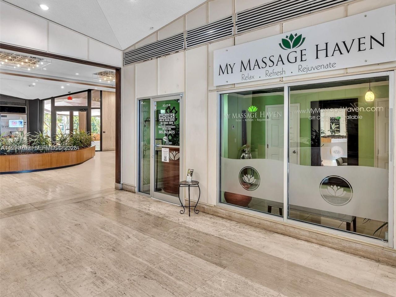 999 Brickell Bay Dr , Unit 303, Miami, FL 33131 Photo