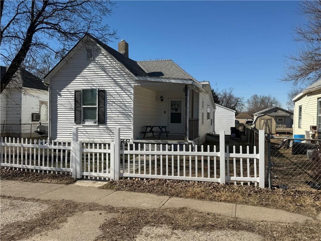 6408 Sherman Street, Saint Joseph, MO 64504 Main Photo