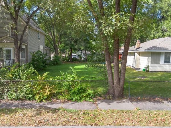 5135 Irving Avenue N, Minneapolis, MN 55430