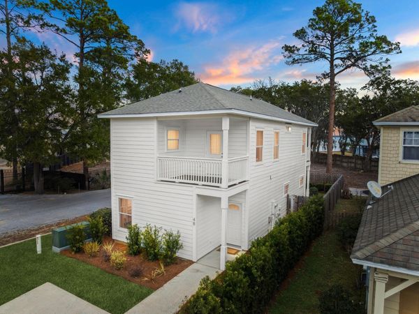 48 Pine Tree Way, Santa Rosa Beach, FL 32459