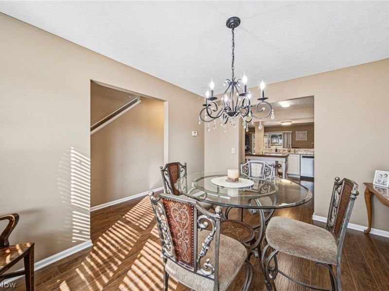 5556 Saint Thomas Lane, Madison, OH 44057 Photo 8