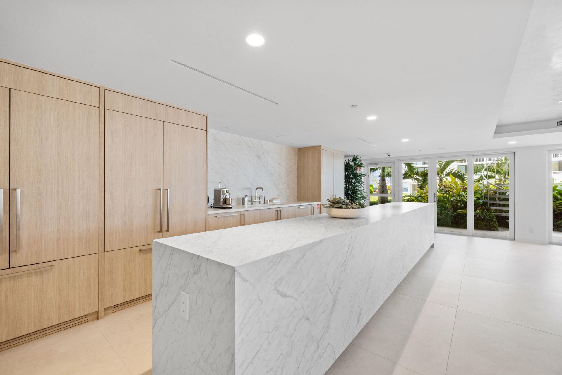 2784 S Ocean Boulevard, Unit 505s, Palm Beach, FL 33480 Photo