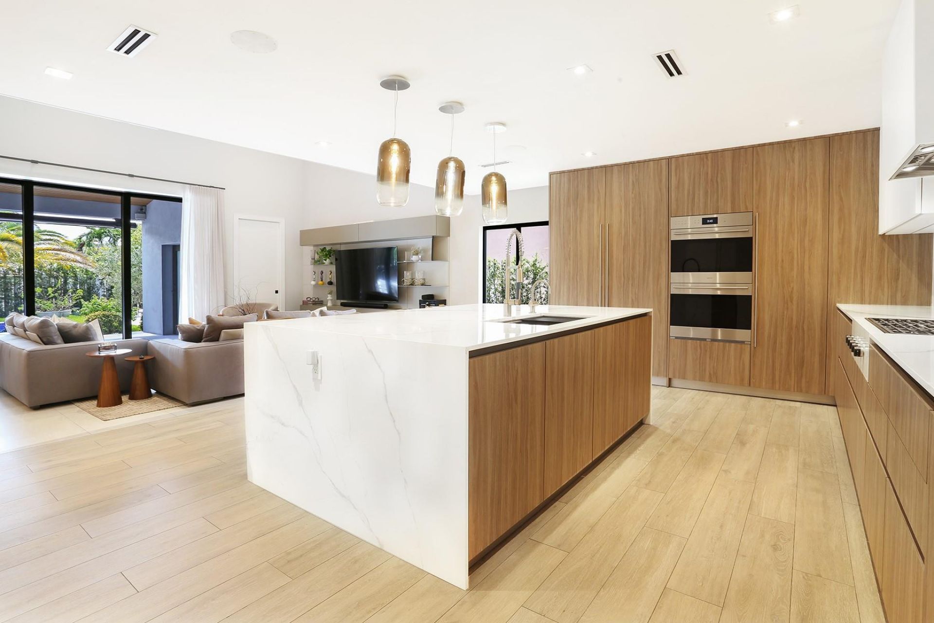 1828 NW 140th Ter, Pembroke Pines, FL 33028 Photo