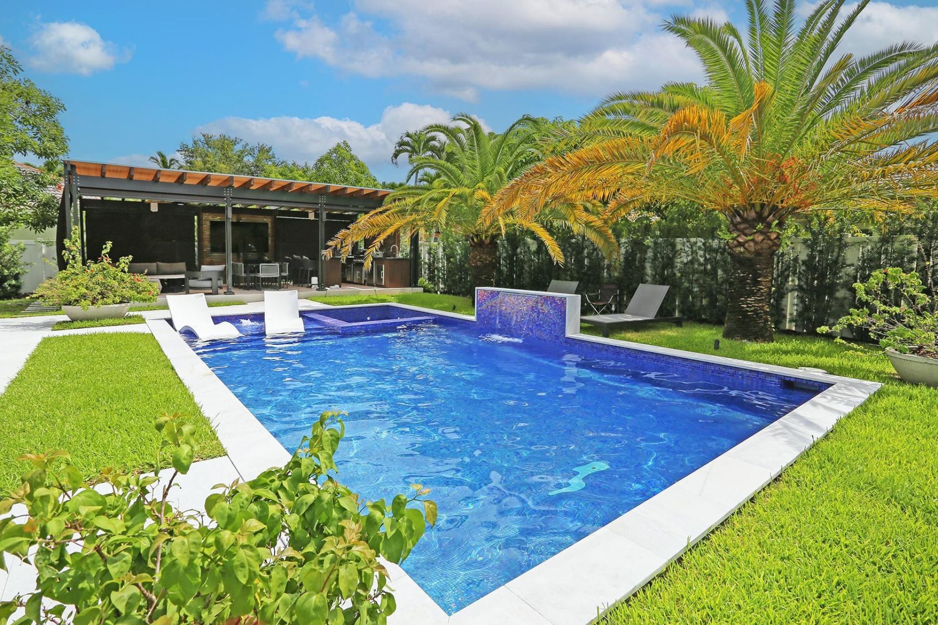 1828 NW 140th Ter, Pembroke Pines, FL 33028 Photo