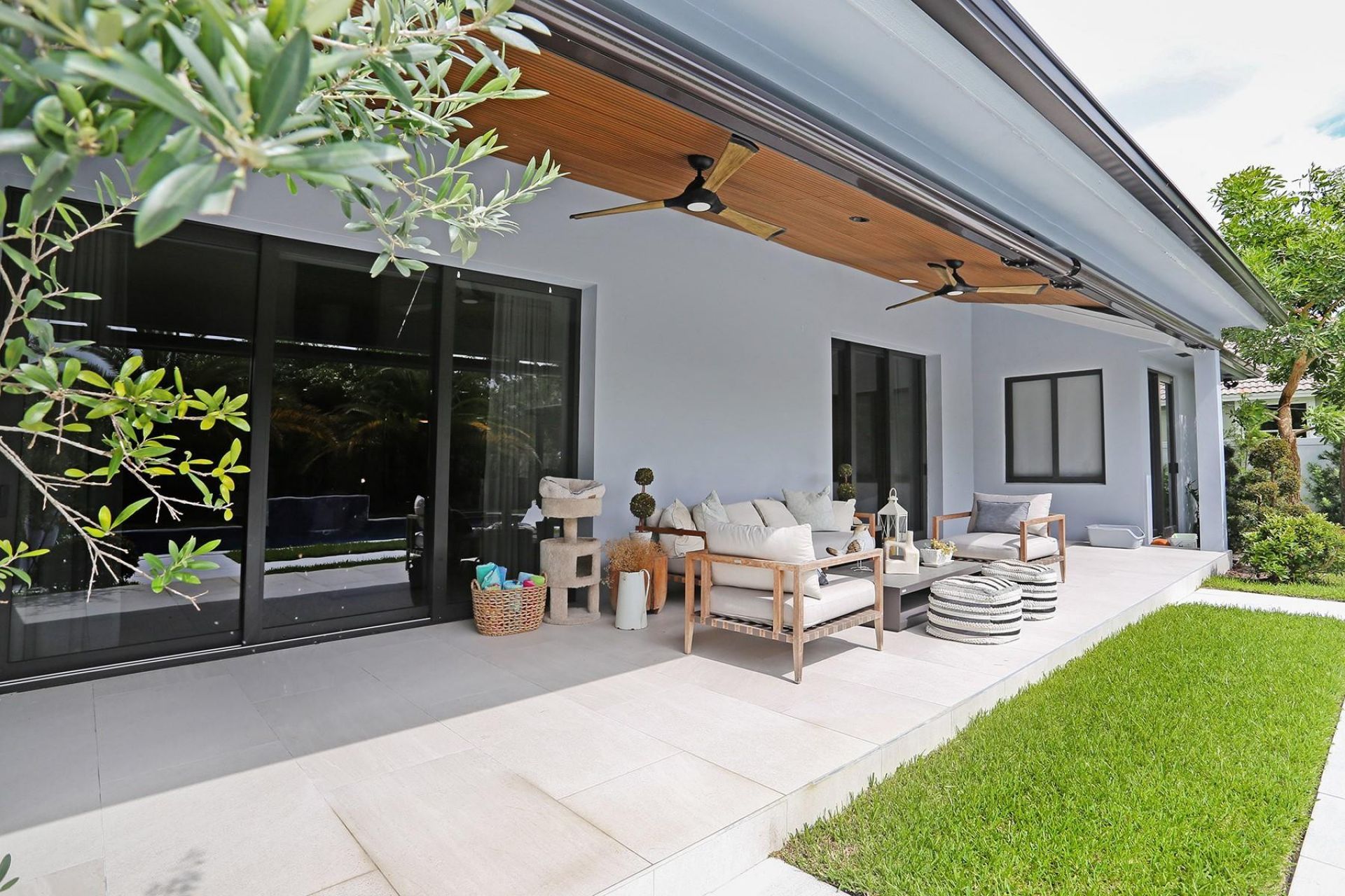 1828 NW 140th Ter, Pembroke Pines, FL 33028 Photo