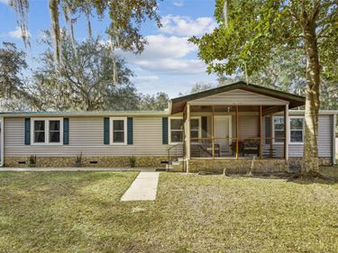 111 FAIRWAY LANE, CRESCENT CITY, FL 32112