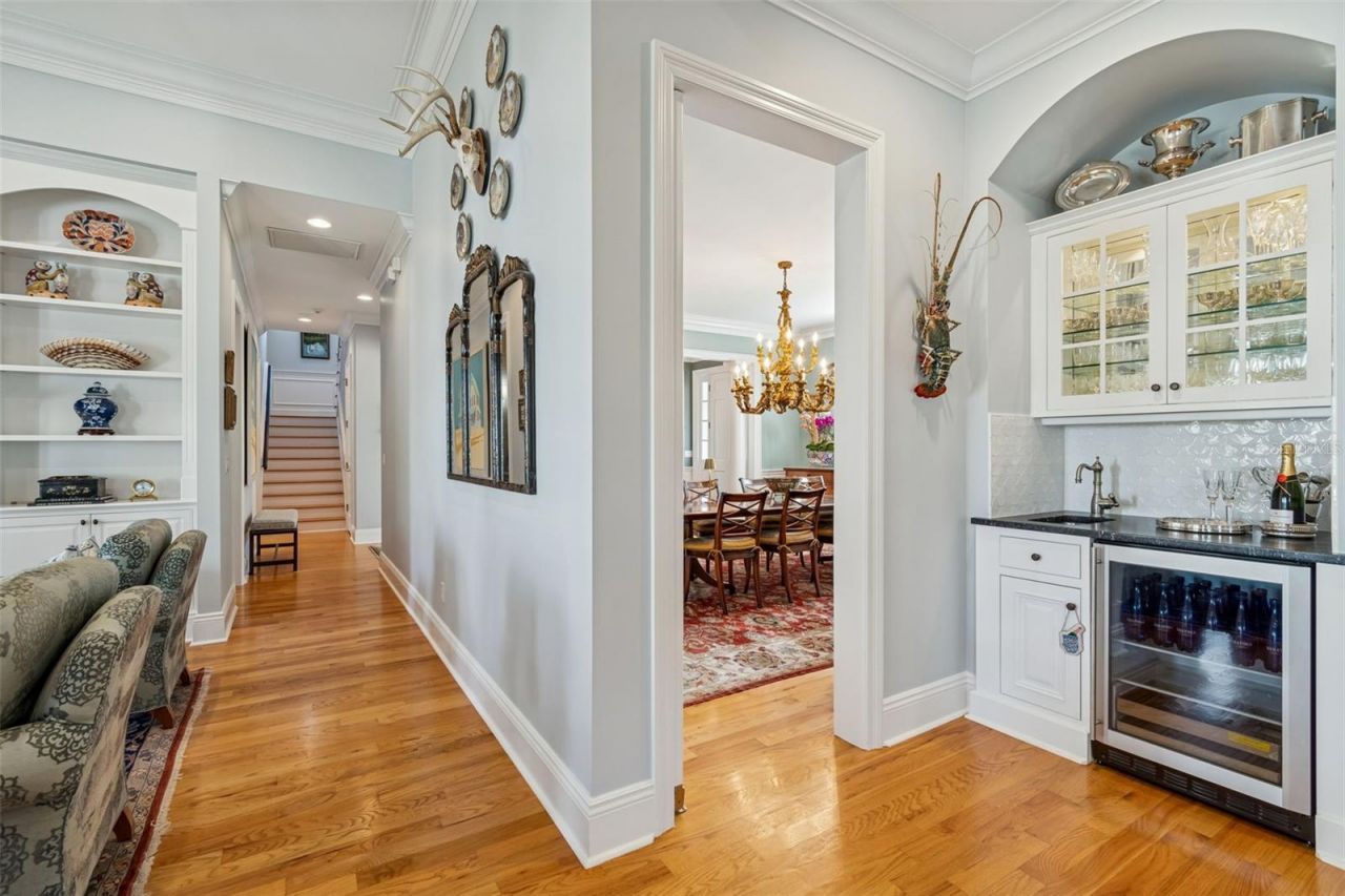 4909 W Spring Lake Drive, Tampa, FL 33629 Photo