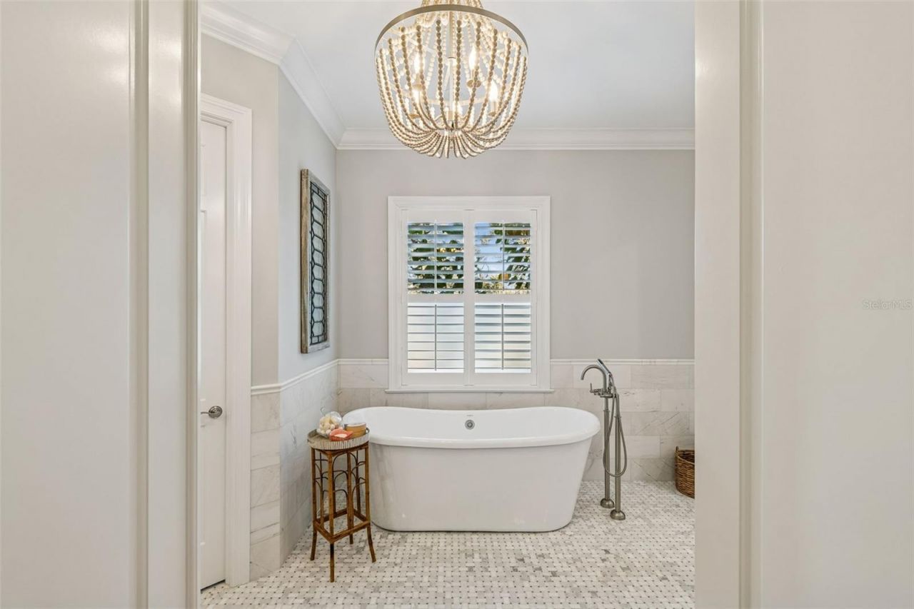 4909 W Spring Lake Drive, Tampa, FL 33629 Photo