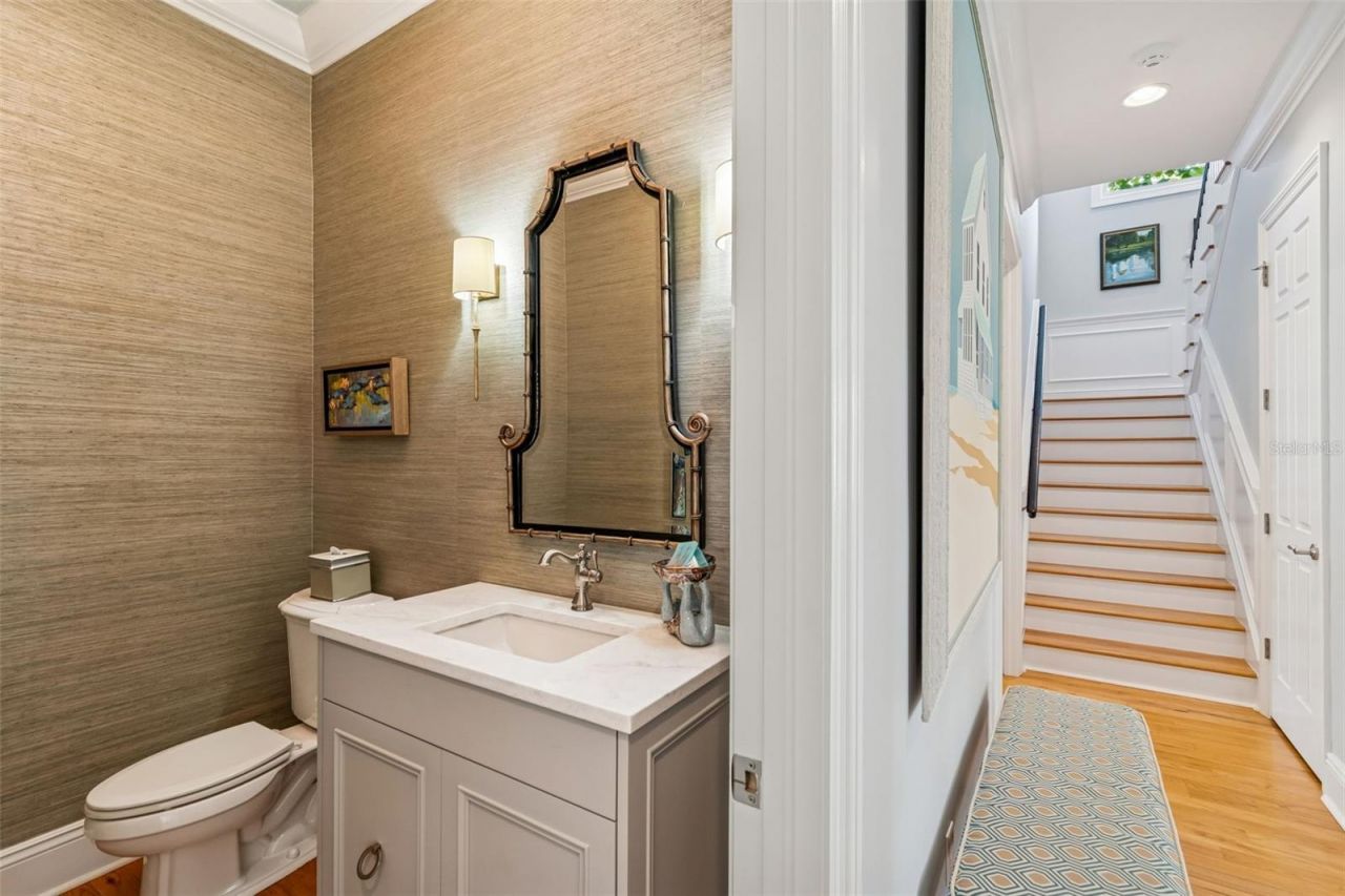 4909 W Spring Lake Drive, Tampa, FL 33629 Photo