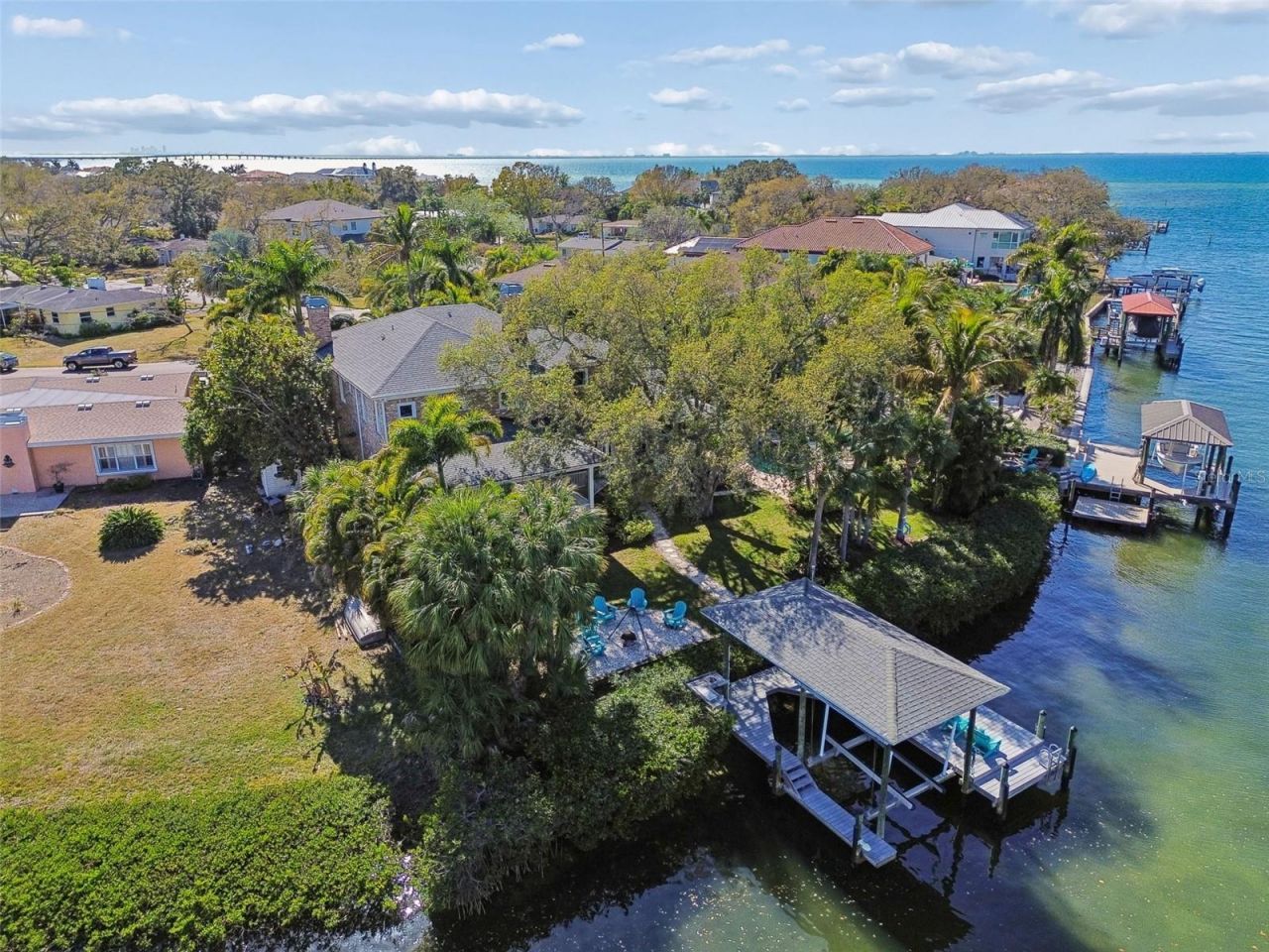 4909 W Spring Lake Drive, Tampa, FL 33629 Photo