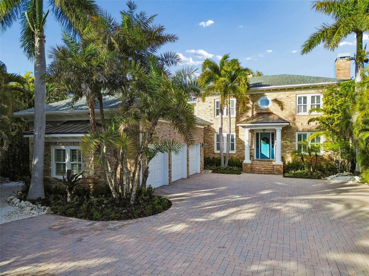 4909 W Spring Lake Drive, Tampa, FL 33629 Photo