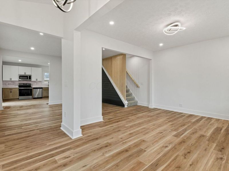 550 Stewart Avenue, Columbus, OH 43206 Photo 4