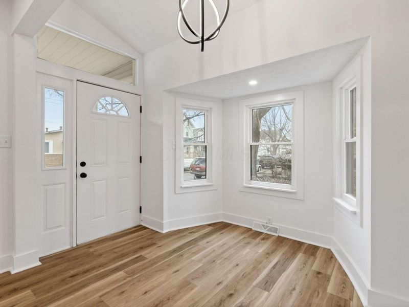 550 Stewart Avenue, Columbus, OH 43206 Photo 5