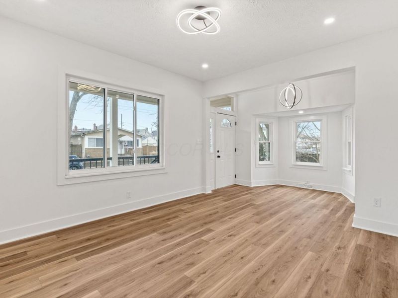 550 Stewart Avenue, Columbus, OH 43206 Photo 8