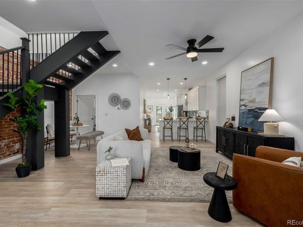 555 S Logan Street, Denver, CO 80209