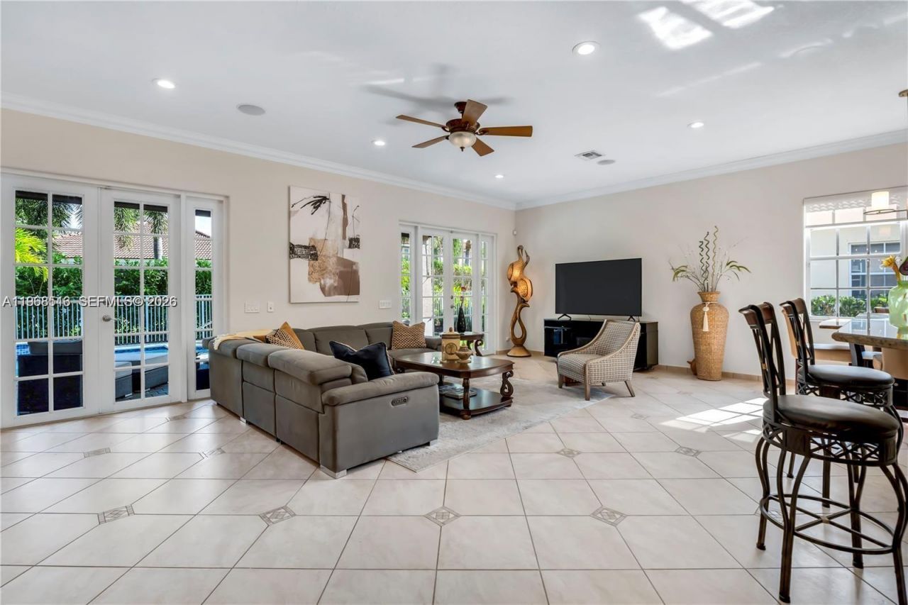 800 Lavender Cir , Weston, FL 33327 Photo