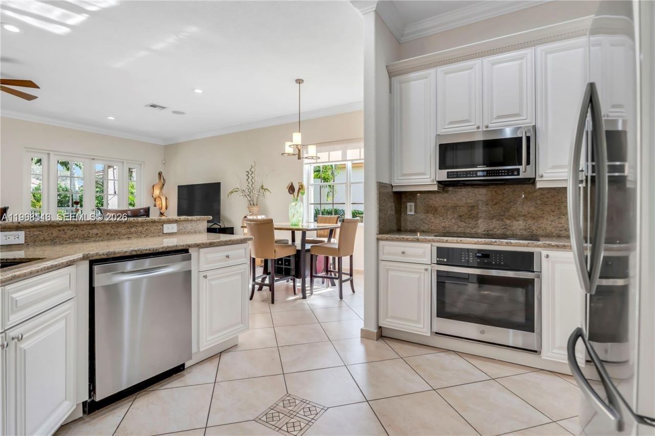 800 Lavender Cir , Weston, FL 33327 Photo