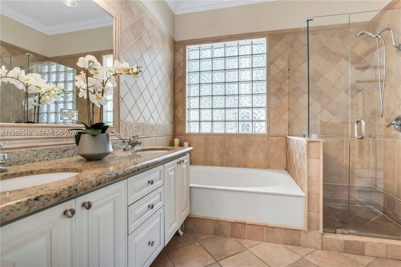 800 Lavender Cir , Weston, FL 33327 Photo