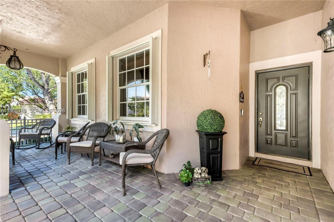 800 Lavender Cir , Weston, FL 33327 Photo