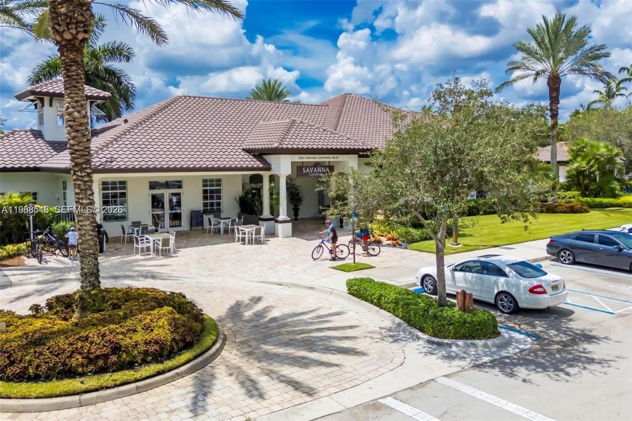 800 Lavender Cir , Weston, FL 33327 Photo