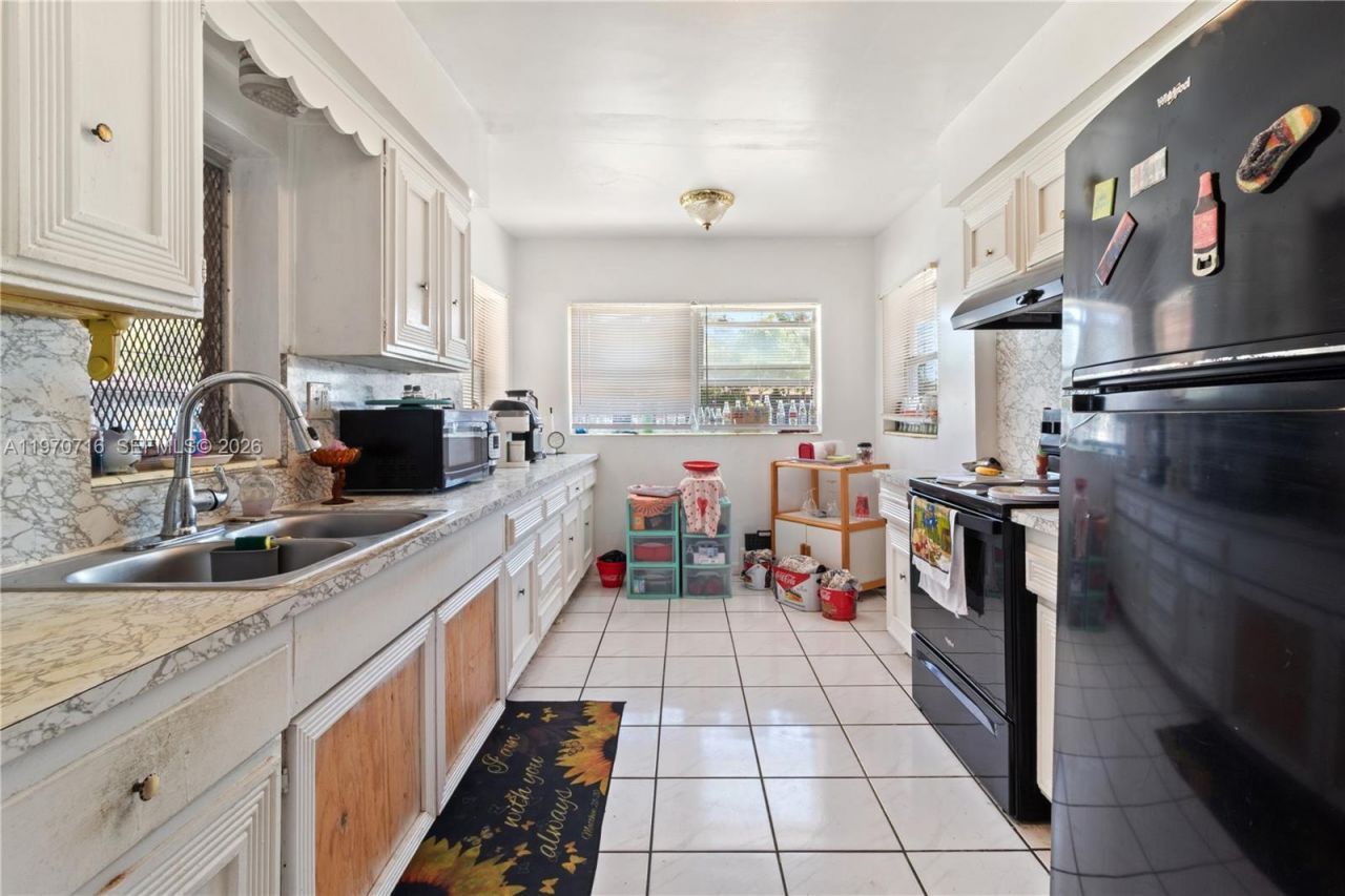 1021 SW 31st Ave, Fort Lauderdale, FL 33312 Photo