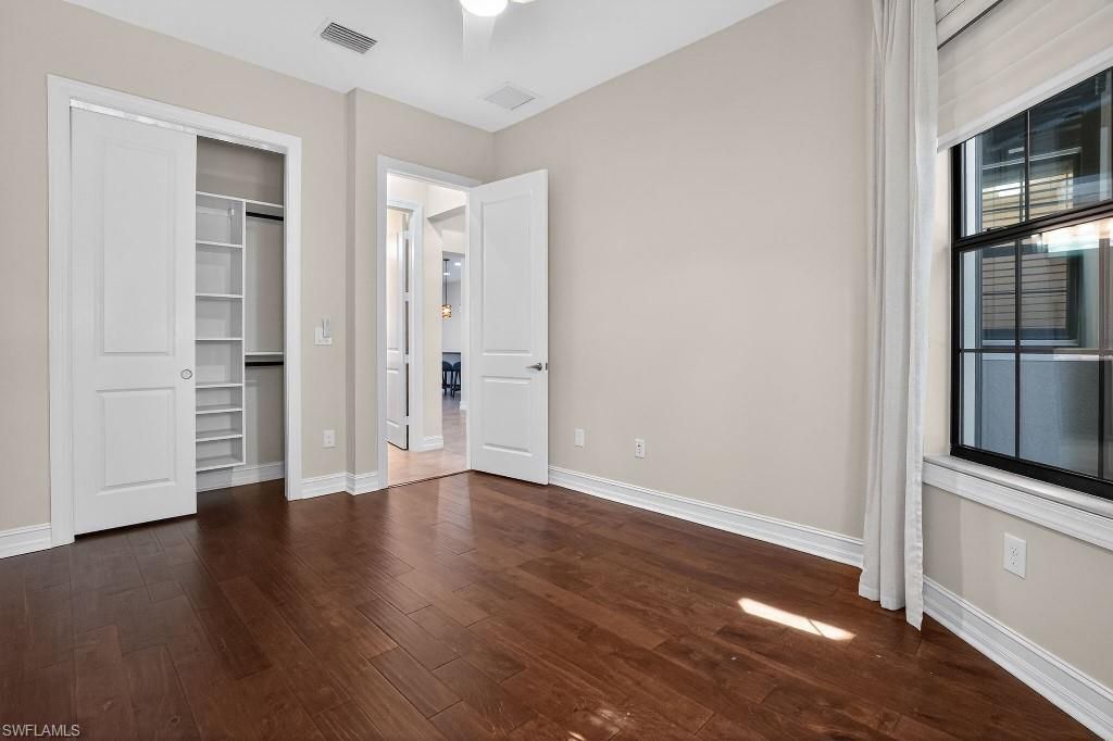 8260 Venetian Pointe Dr, Fort Myers, FL 33908 Photo