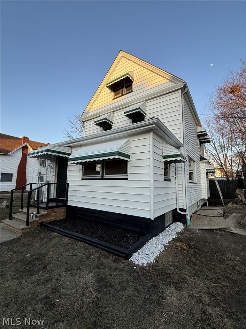 723 E 156th Street, Cleveland, OH 44110 Main Photo