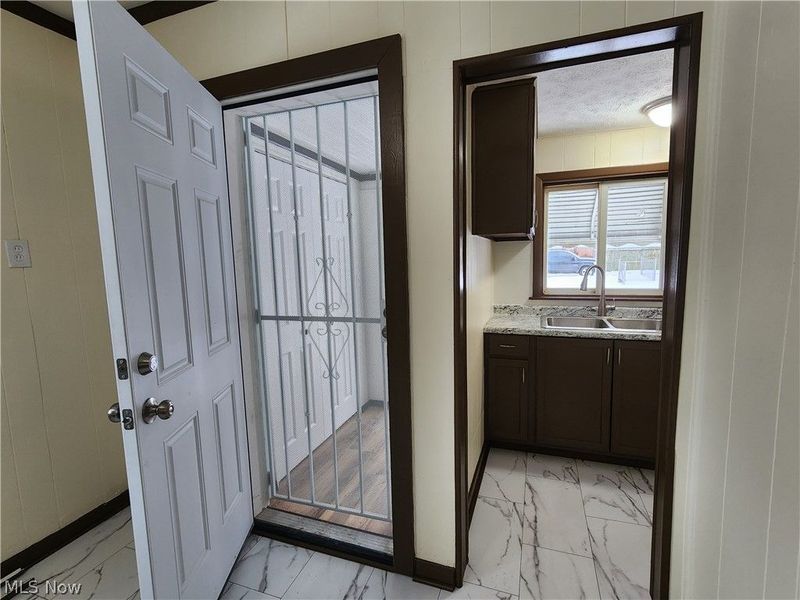 723 E 156th Street, Cleveland, OH 44110 Photo 14