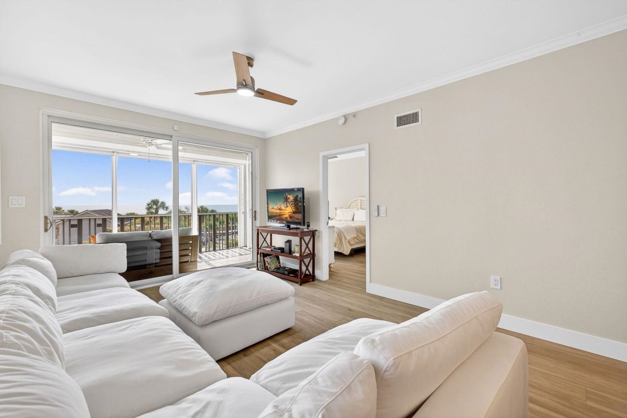 255 Periwinkle Way, Unit 7-A, Sanibel, FL 33957 Photo