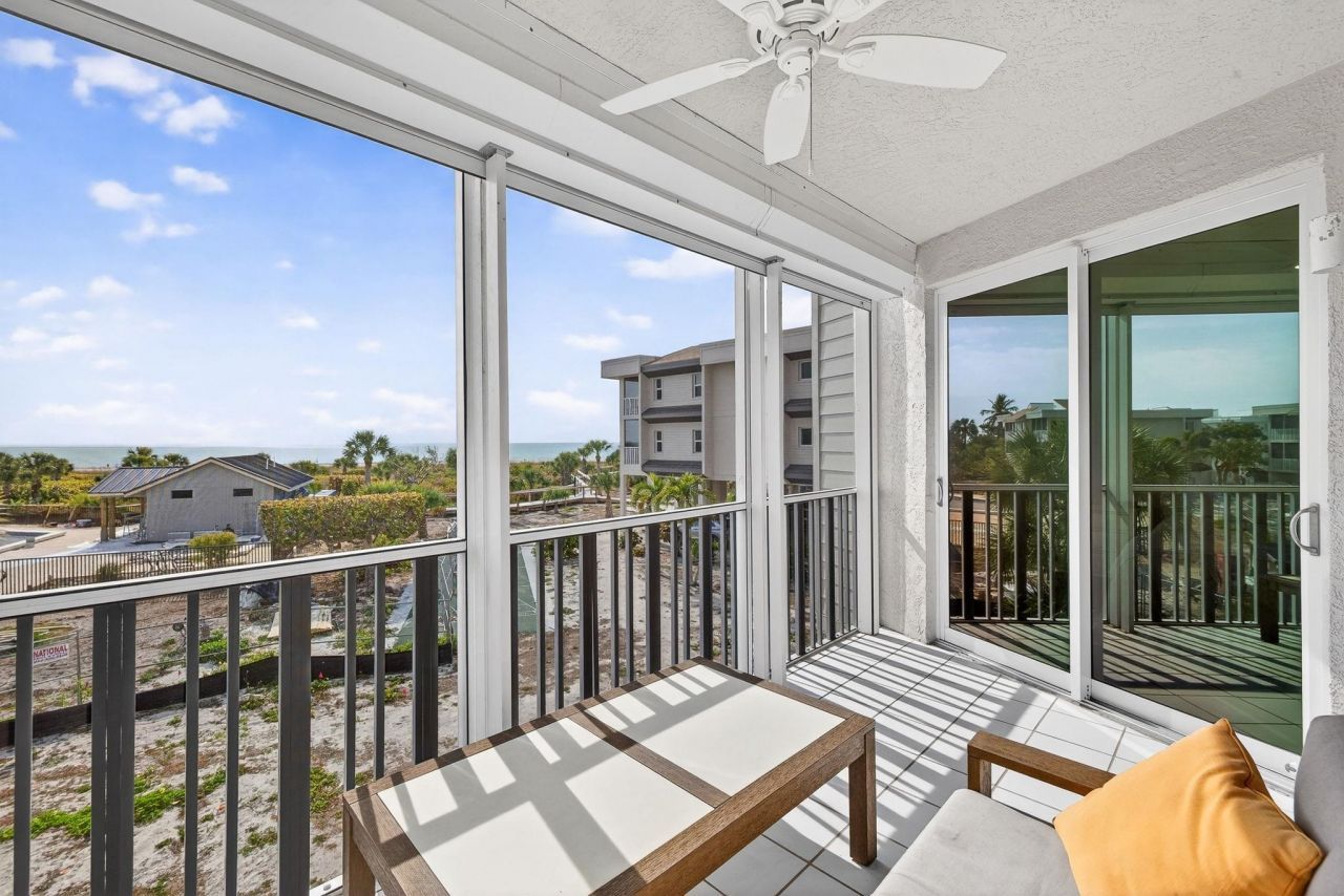 255 Periwinkle Way, Unit 7-A, Sanibel, FL 33957 Photo