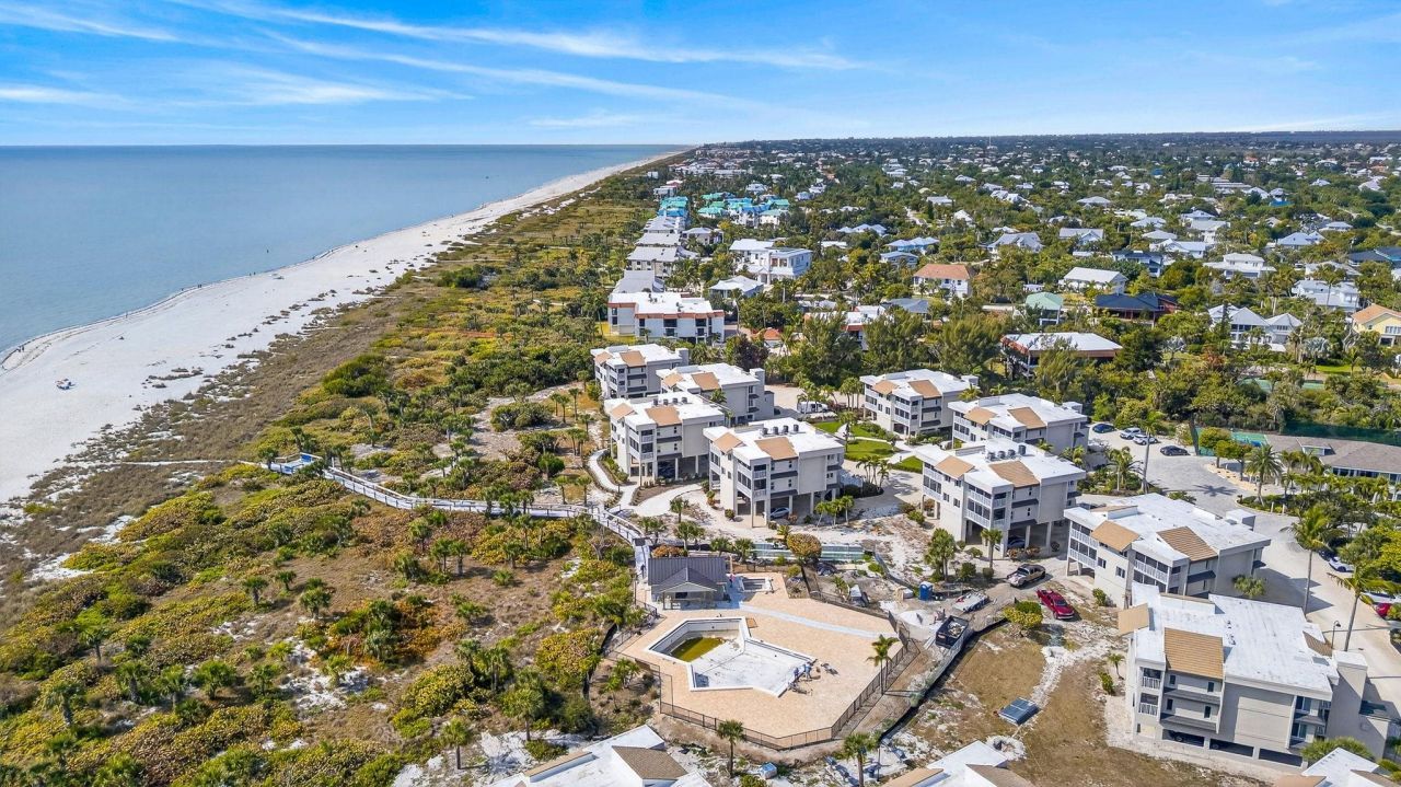 255 Periwinkle Way, Unit 7-A, Sanibel, FL 33957 Photo