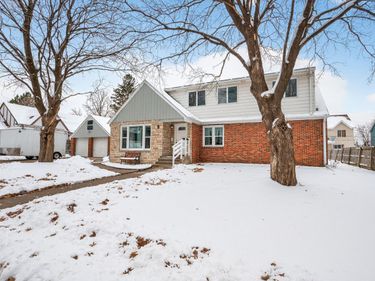 5 Belvidere Street E, Saint Paul, MN 55107