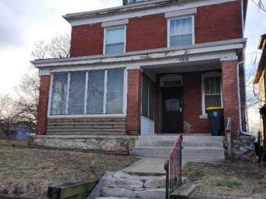 1010 Brooklyn Avenue, Kansas City, MO 64127