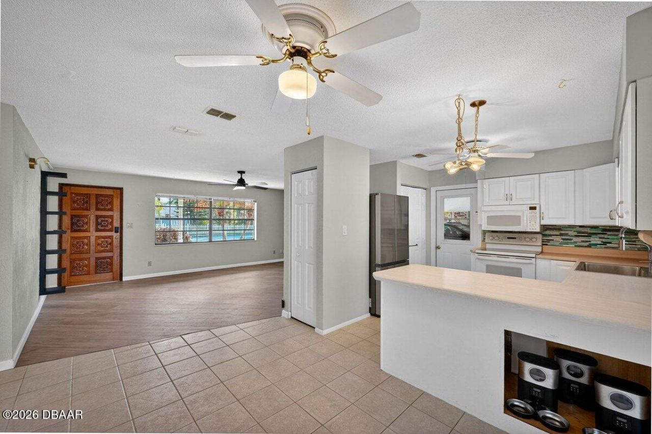 2560 Westwood Avenue, New Smyrna Beach, FL 32168 Photo