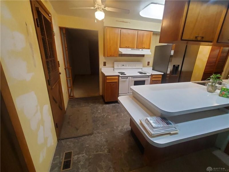 6238 Carriage Drive, Dayton, OH 45415 Photo 30