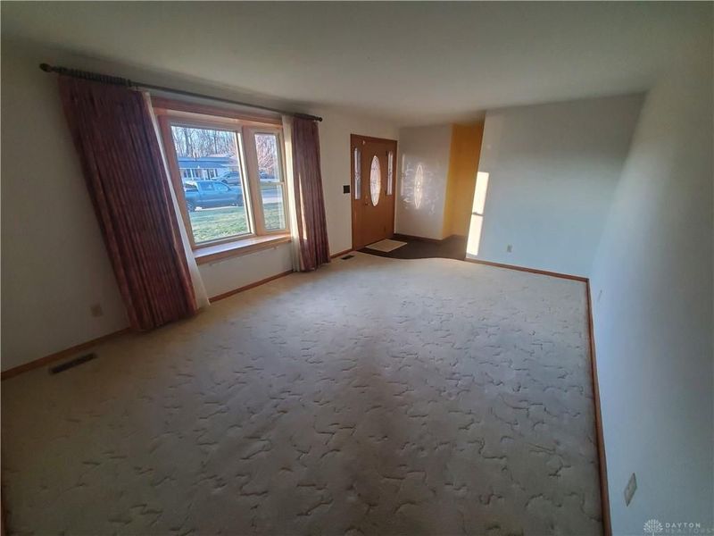 6238 Carriage Drive, Dayton, OH 45415 Photo 7