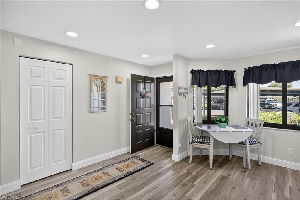 4973 Pepper Cir, Unit F105, Naples, FL 34113 Photo