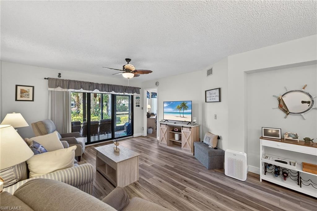 4973 Pepper Cir, Unit F105, Naples, FL 34113 Photo