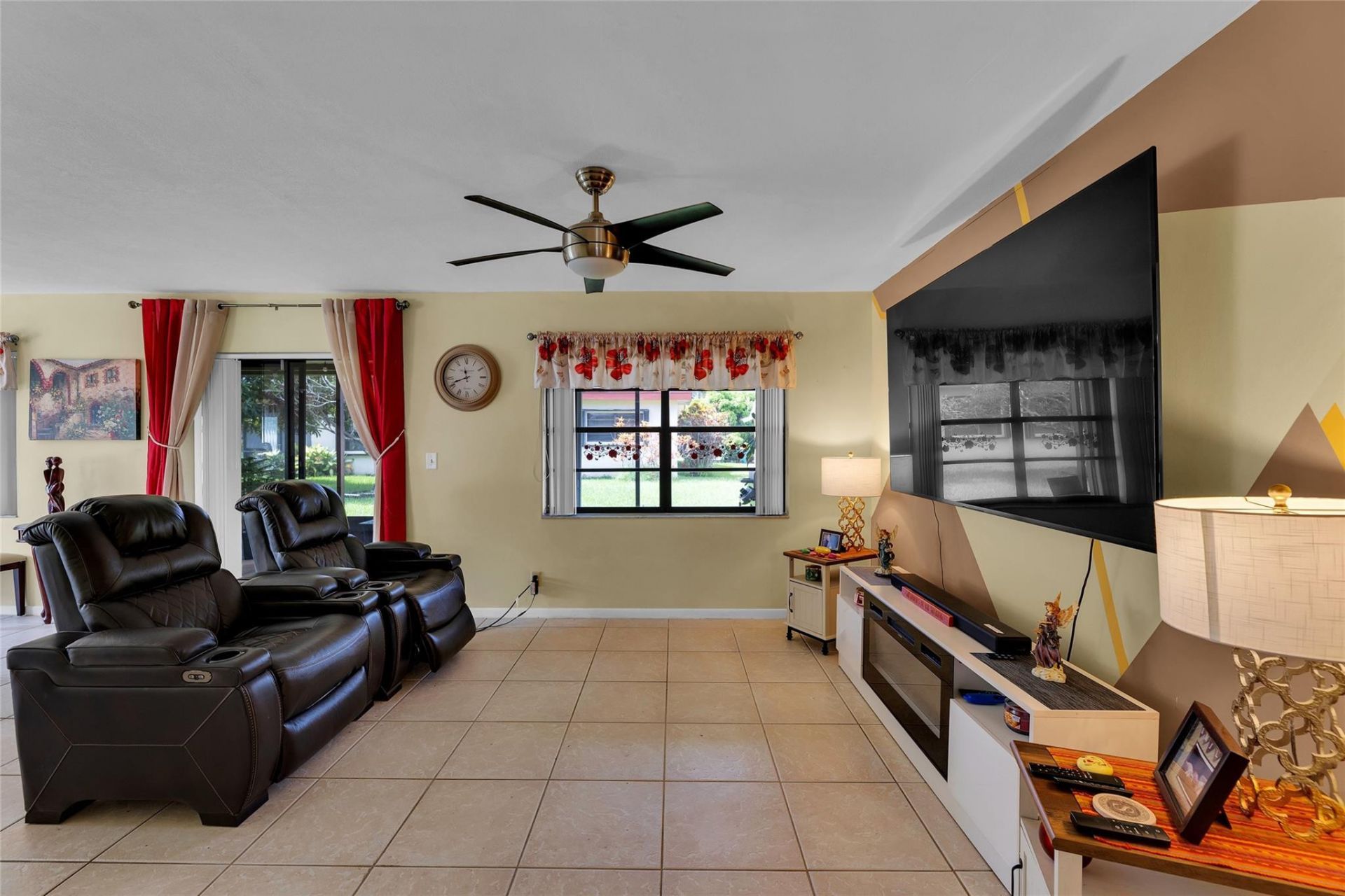 9802 NW 75th Court, Tamarac, FL 33321 Photo
