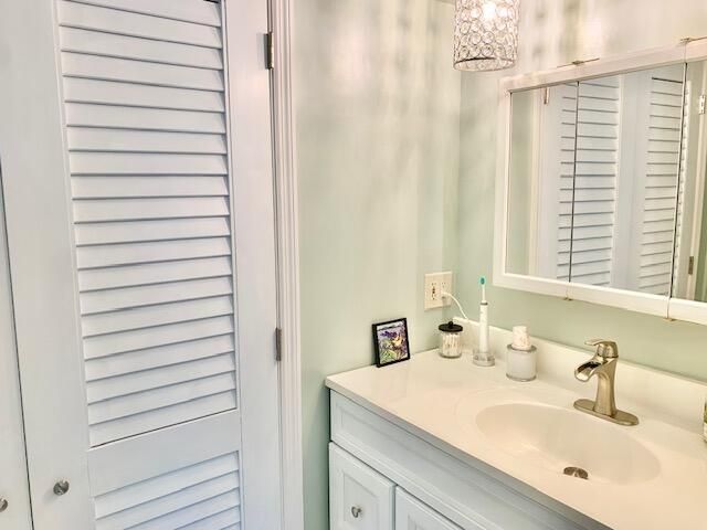 814 S Emerald Drive, Key Largo, FL 33037 Photo