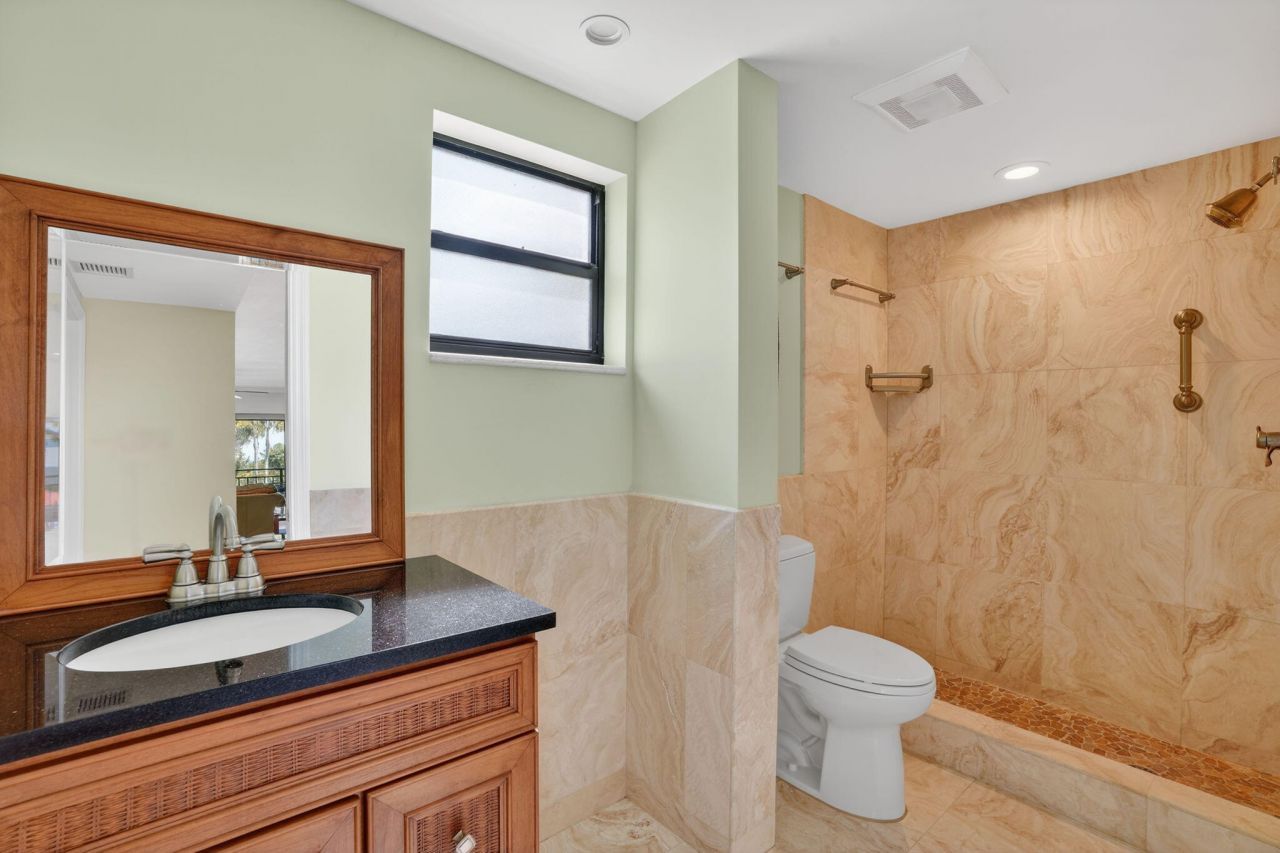 104500 Overseas Highway, Unit 204, Key Largo, FL 33037 Photo